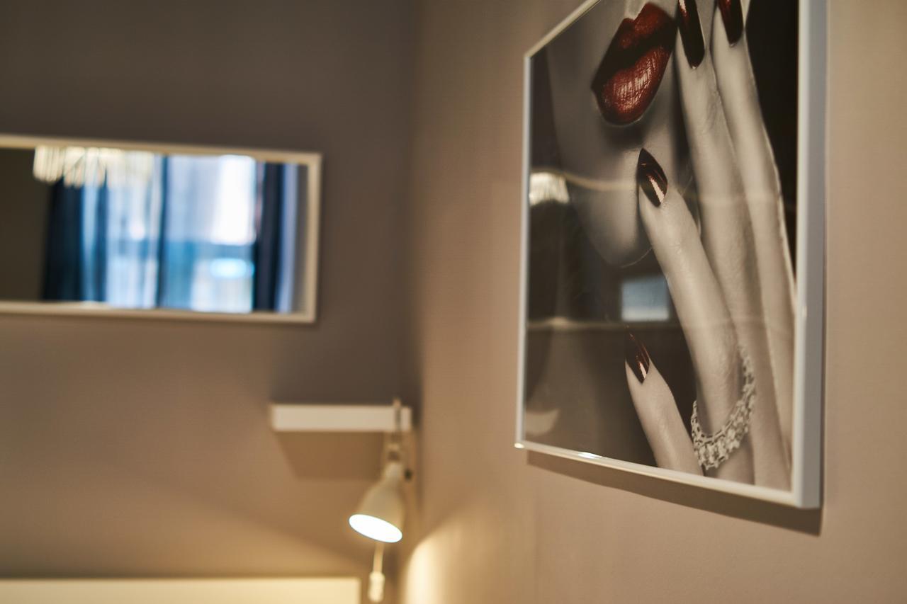 Design Apartment In The City Center With Ac Budapest Bagian luar foto