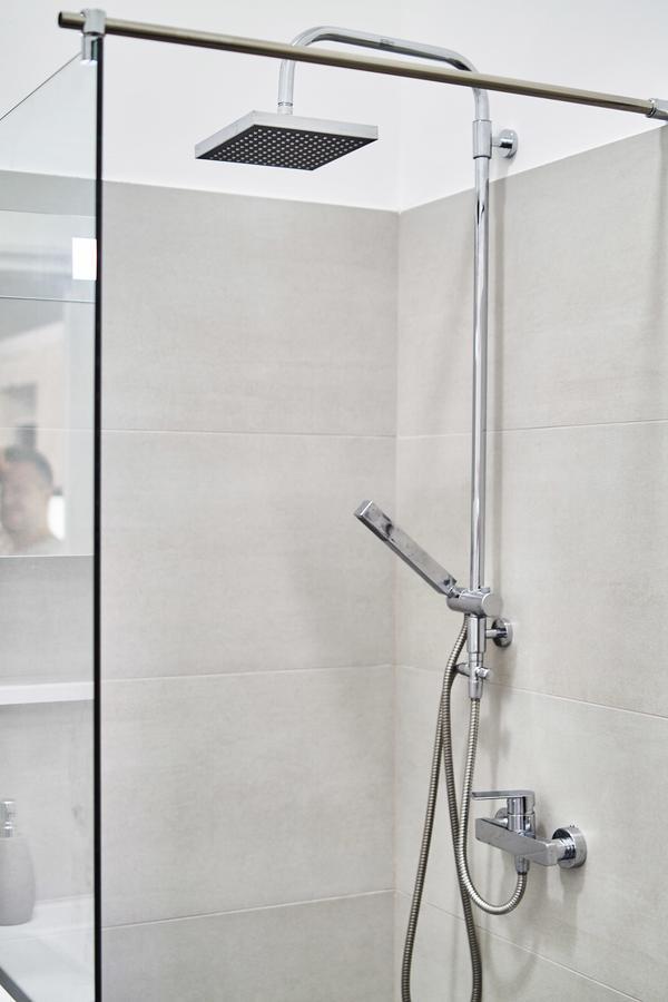 Design Apartment In The City Center With Ac Budapest Bagian luar foto
