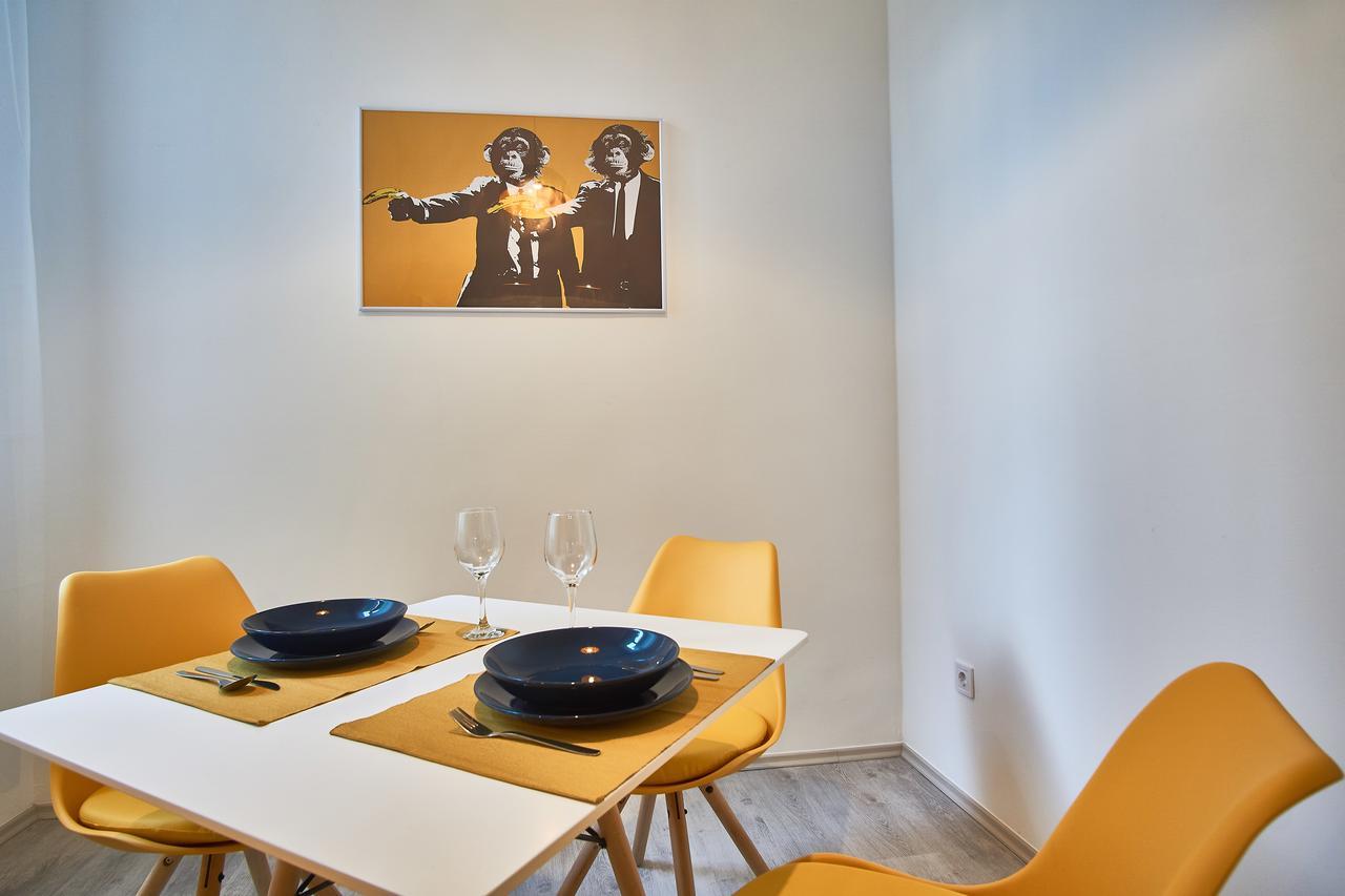 Design Apartment In The City Center With Ac Budapest Bagian luar foto